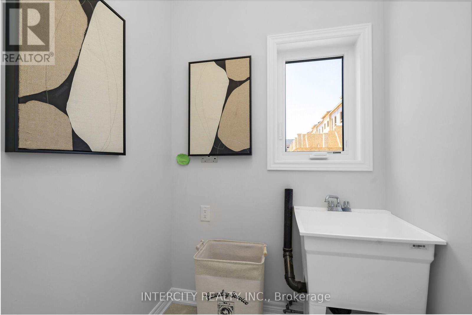 Th 26 - Blk 6 Sunbird Way, Halton Hills, Ontario  X0X 0X0 - Photo 38 - W10420915
