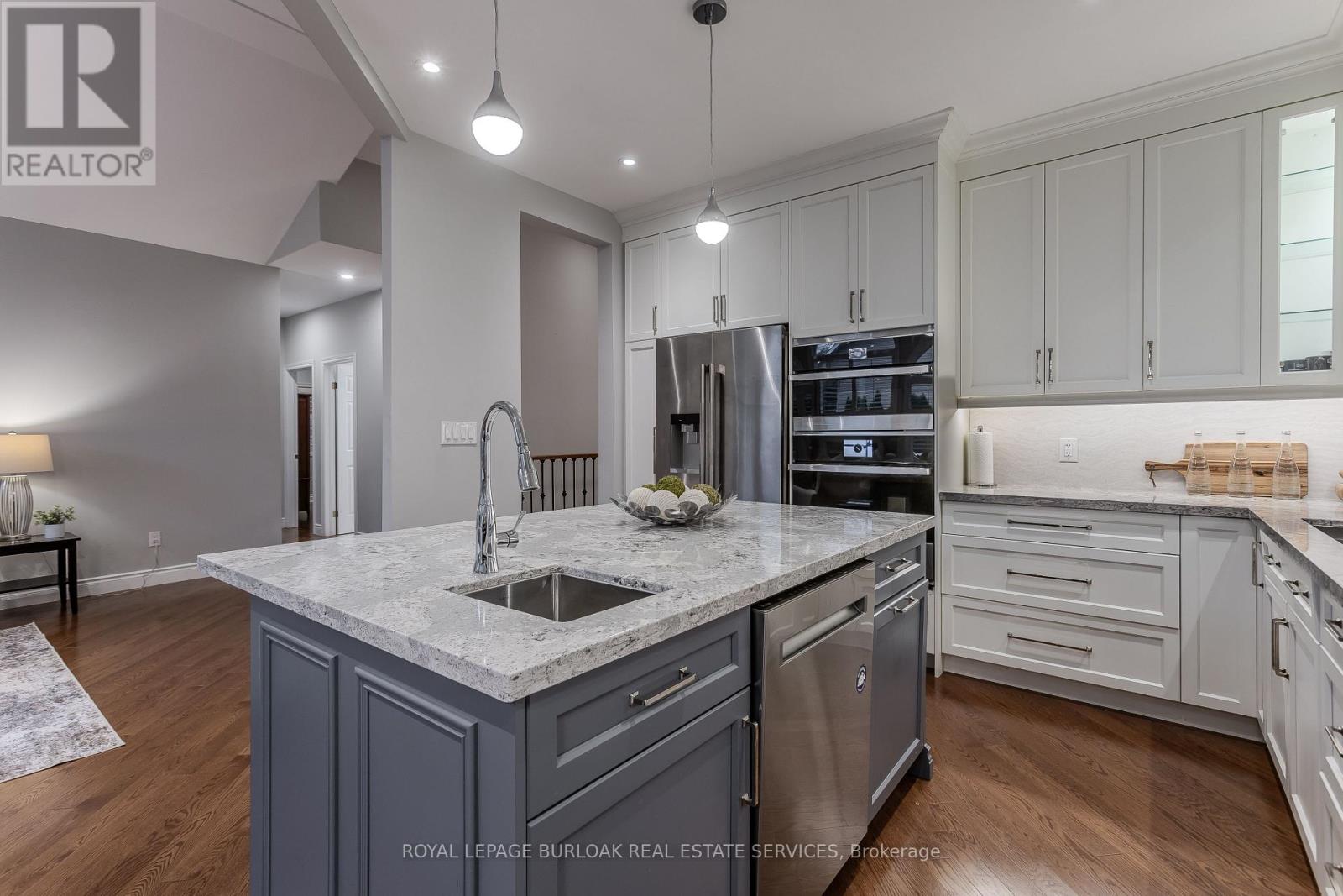 54 Waterwheel Crescent, Hamilton, Ontario  L9H 7B7 - Photo 12 - X13651340