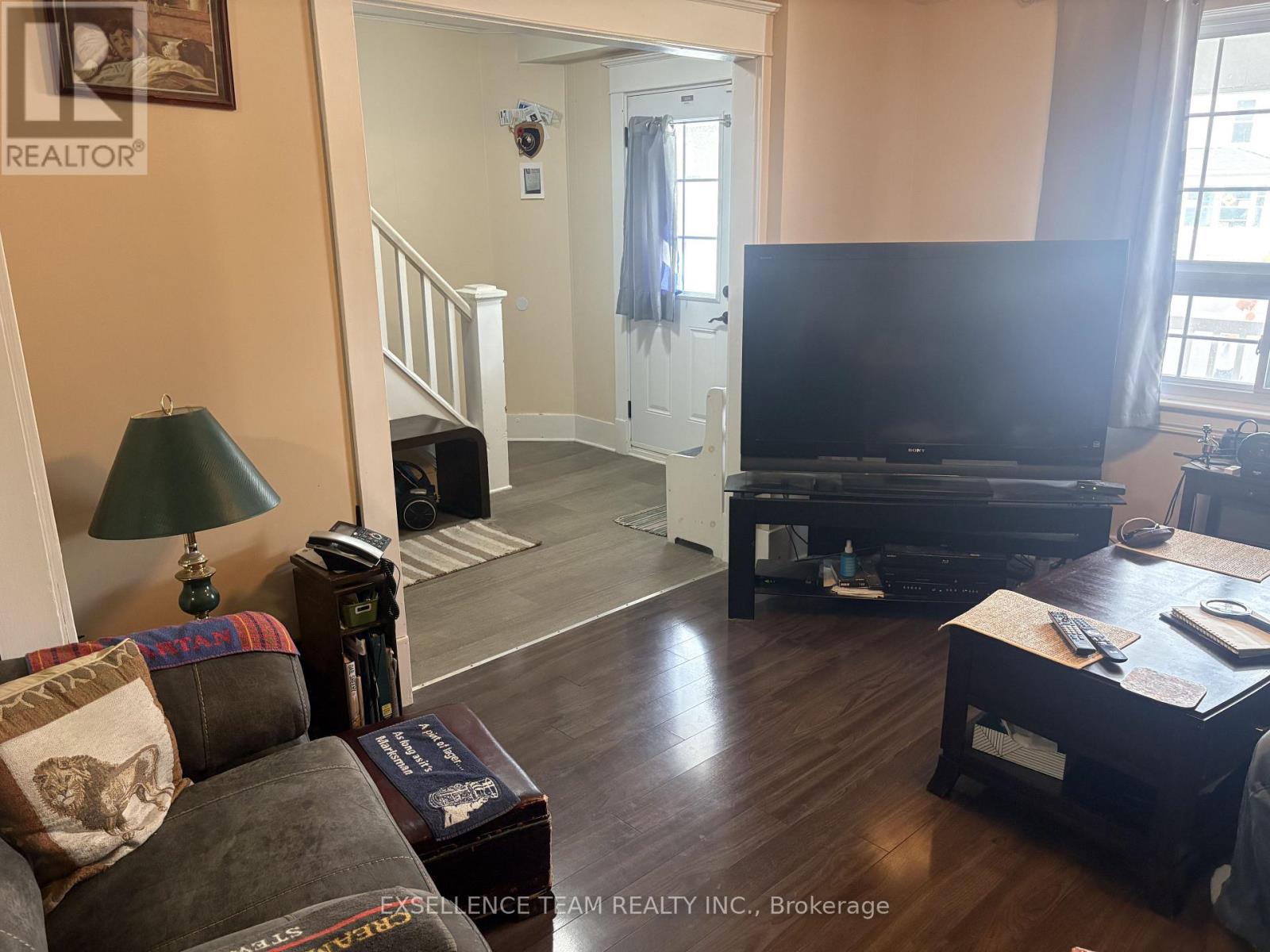 348 Cumberland Street, Cornwall, Ontario  K6J 4J1 - Photo 4 - X13599182