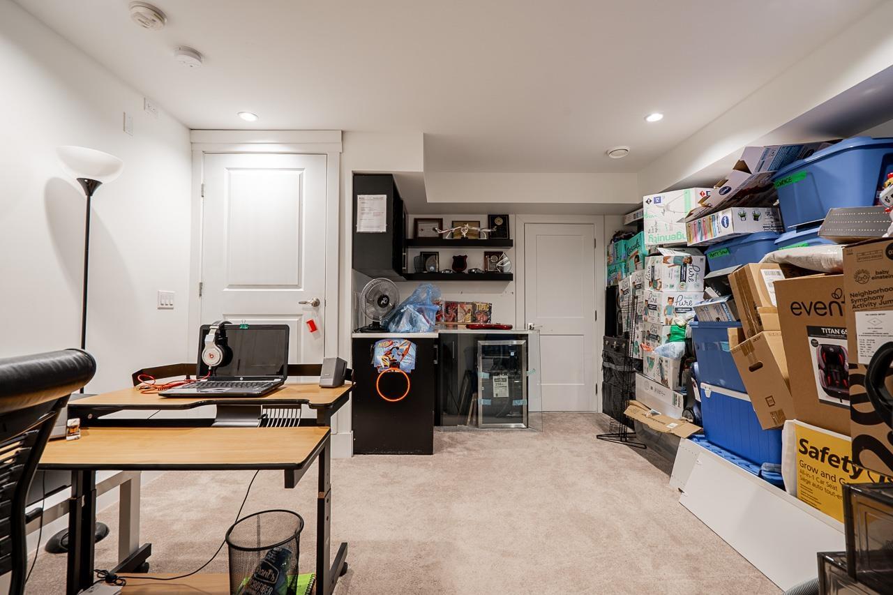 17825 Barnston Drive, Surrey, British Columbia  V4N 6T4 - Photo 23 - R3153231