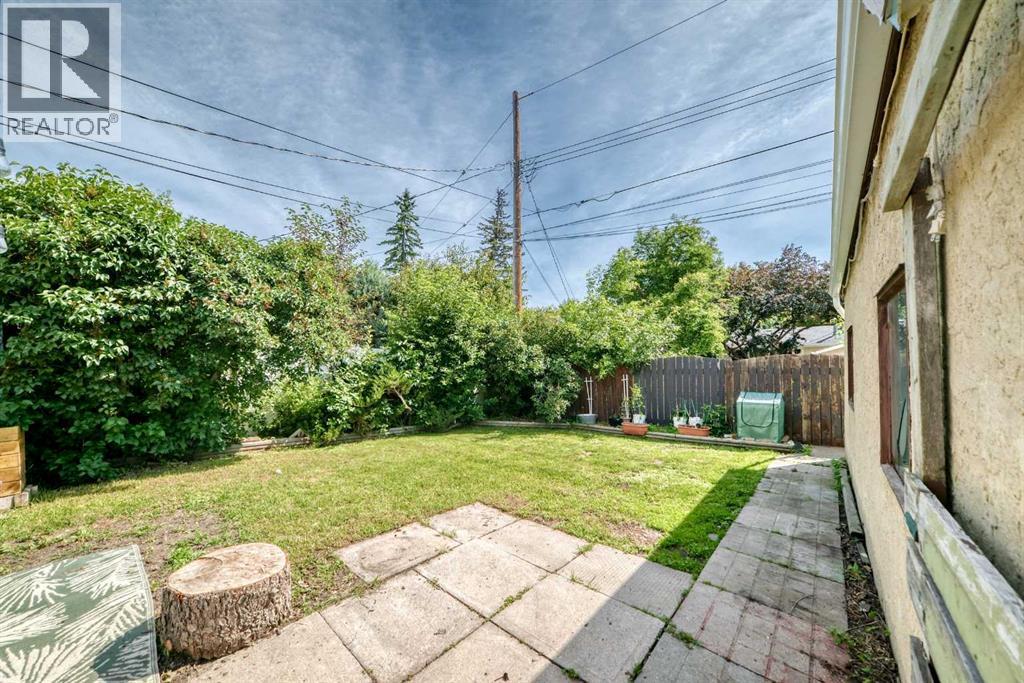 6108 Lloyd Crescent SW, Calgary, Alberta  T3E 5V7 - Photo 43 - A2325445
