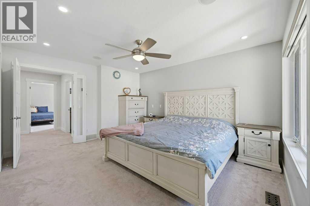 160 Panatella Crescent NW, Calgary, Alberta  T3K 0M5 - Photo 27 - A2330183