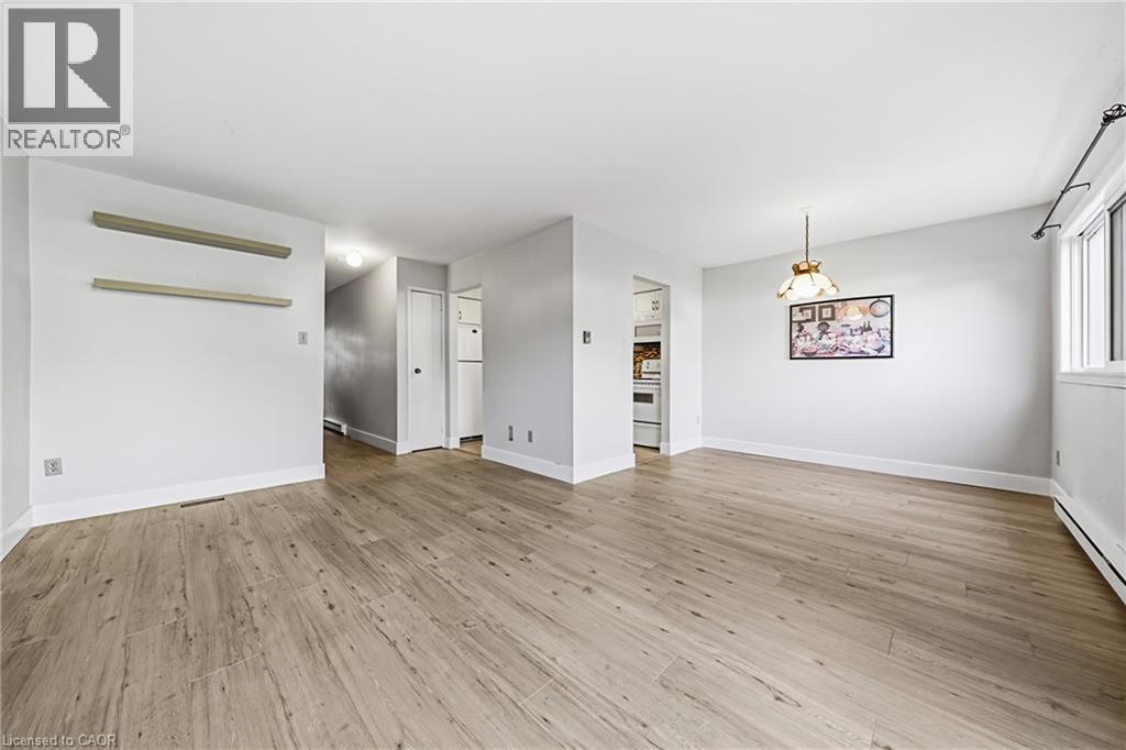 564 Sheraton Road Unit# 14, Burlington, Ontario  L7L 4B2 - Photo 11 - 40853721