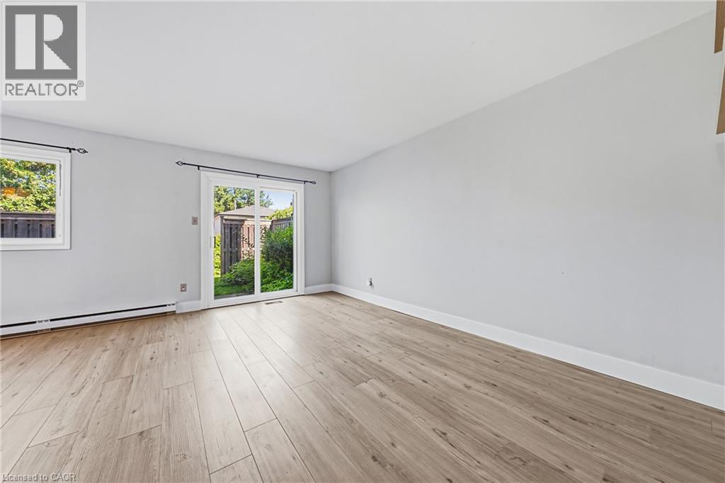 564 Sheraton Road Unit# 14, Burlington, Ontario  L7L 4B2 - Photo 6 - 40853721