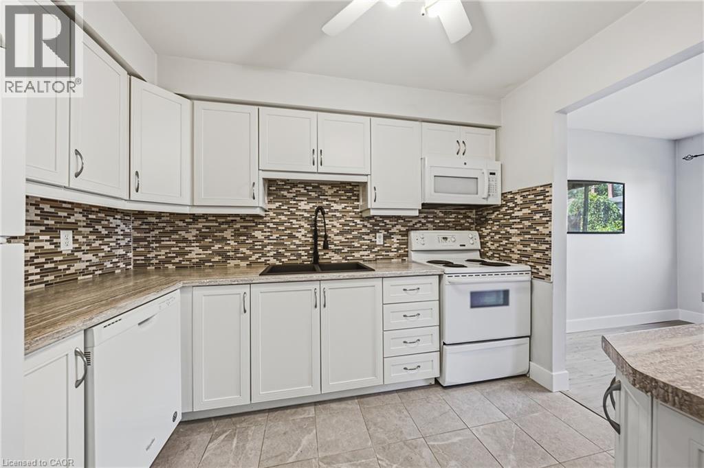 564 Sheraton Road Unit# 14, Burlington, Ontario  L7L 4B2 - Photo 14 - 40853721