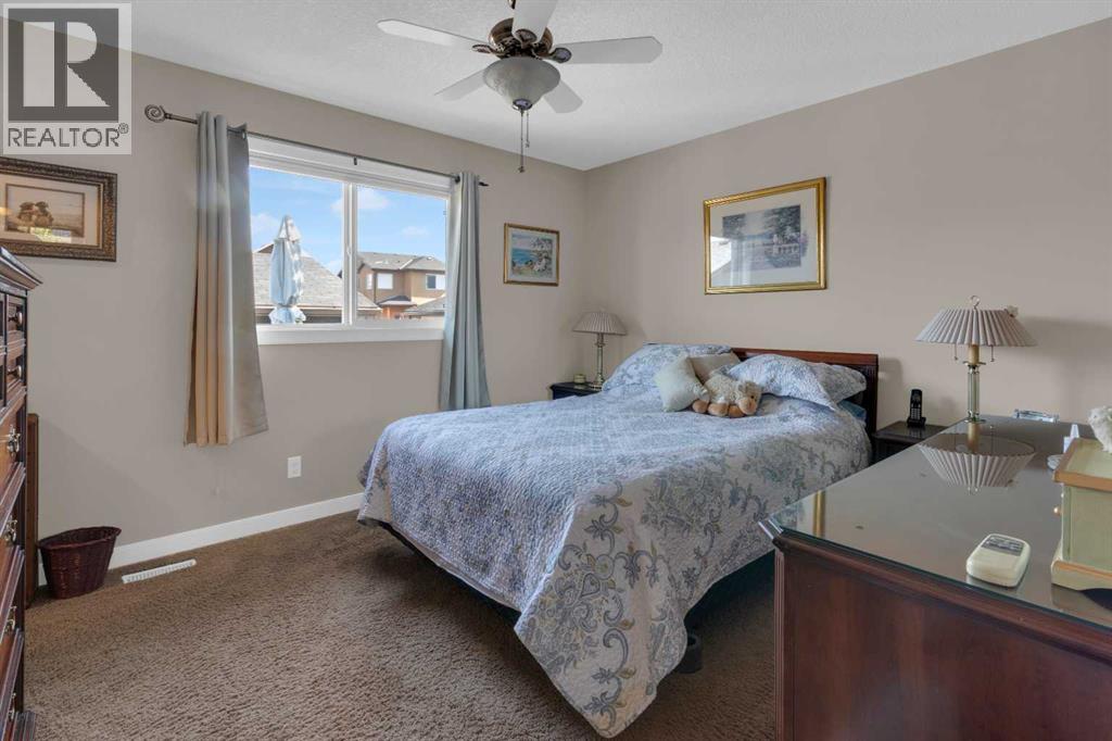 44 Ravenslea Crescent SE, Airdrie, Alberta  T4A 0H3 - Photo 14 - A2332891