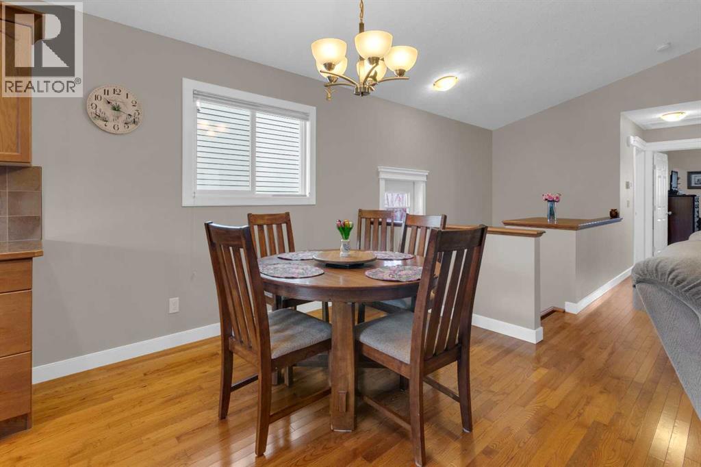 44 Ravenslea Crescent SE, Airdrie, Alberta  T4A 0H3 - Photo 8 - A2332891
