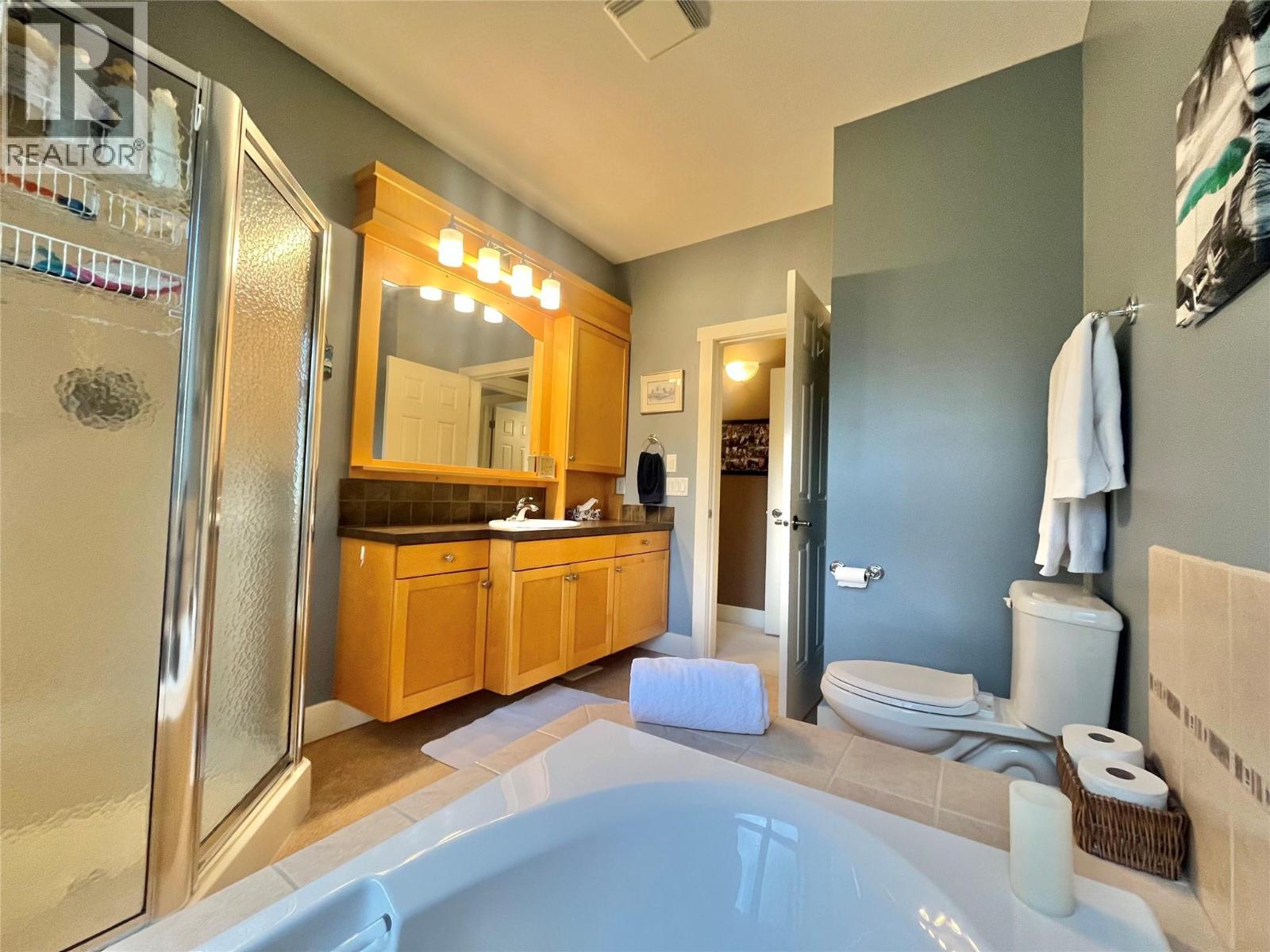 2491 Golf Course Drive, Blind Bay, British Columbia  V0E 1H2 - Photo 33 - 10391369