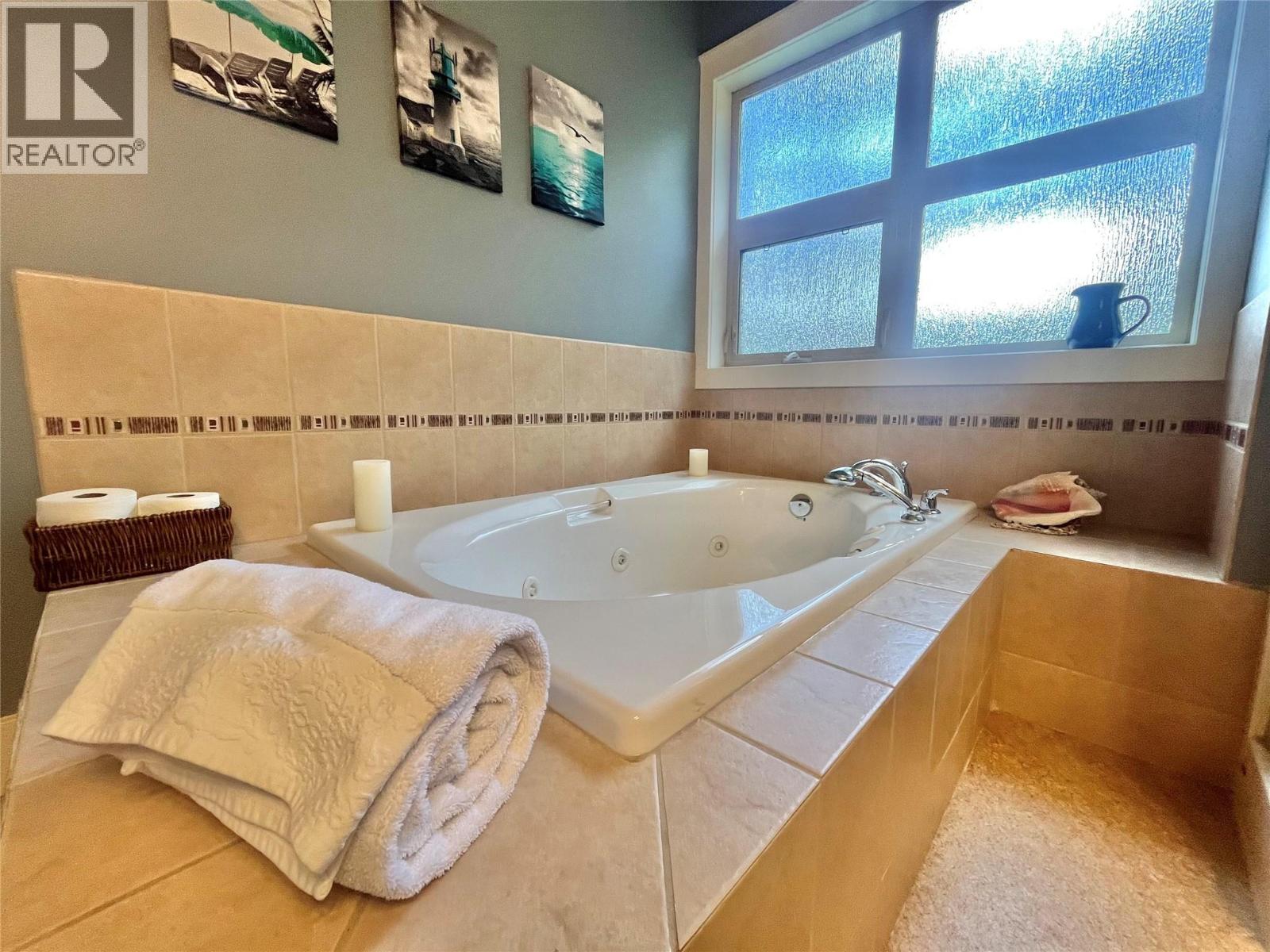 2491 Golf Course Drive, Blind Bay, British Columbia  V0E 1H2 - Photo 32 - 10391369