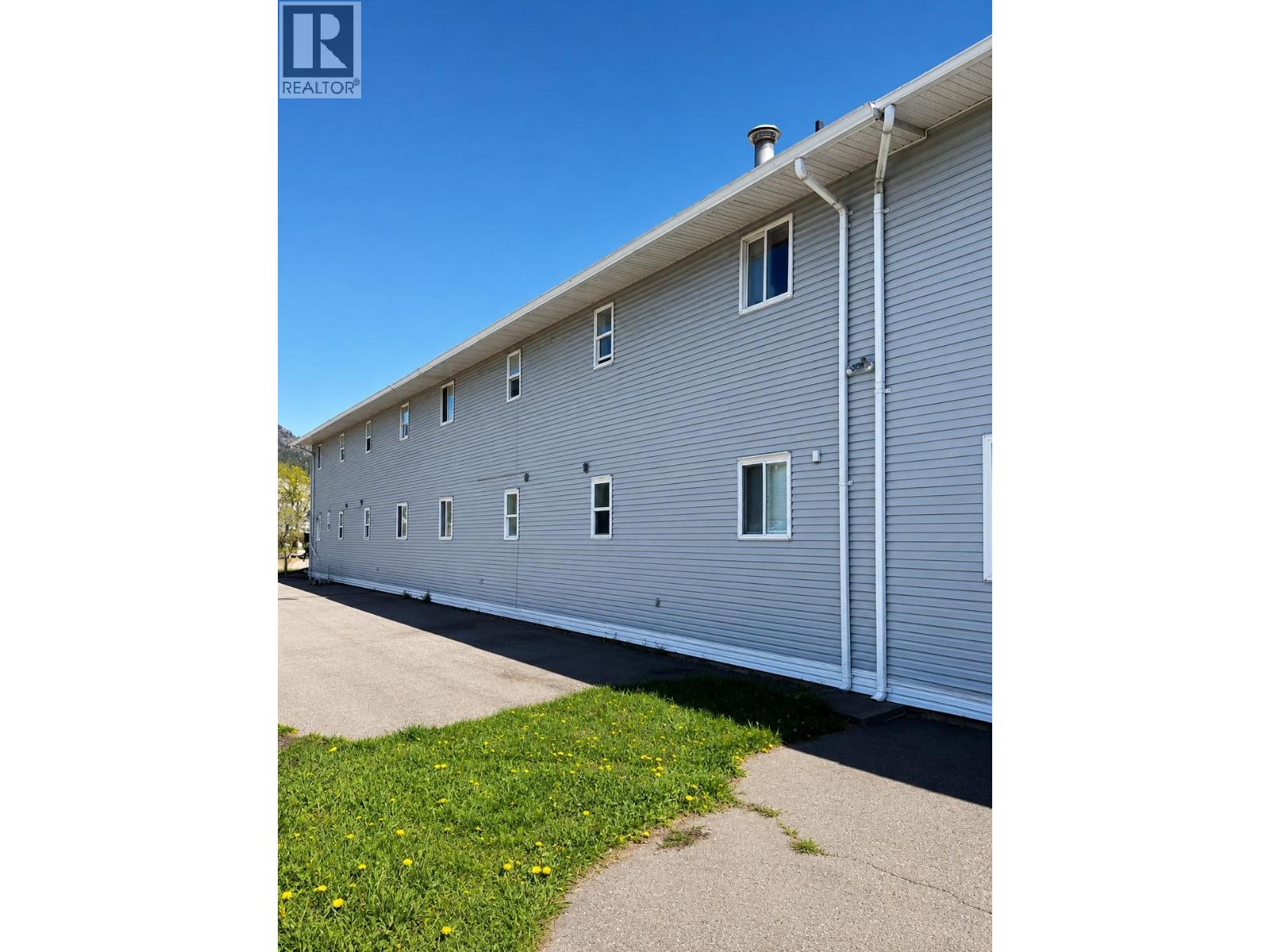 2697 Nicola Avenue, Merritt, British Columbia V1K 1B8 - Photo 4 - 10396244