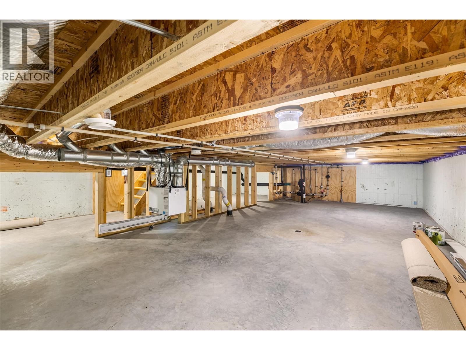 6519 Riverside Avenue, Fort Steele, British Columbia  V0B 1N0 - Photo 34 - 10395322