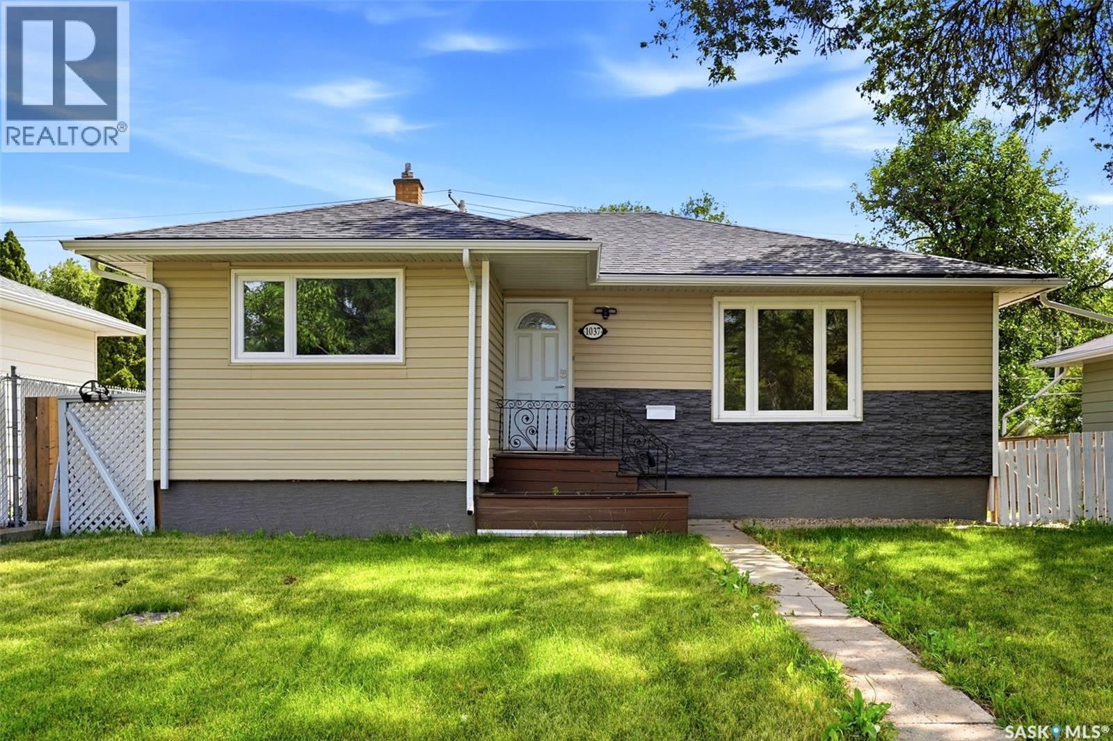 1037 Campbell STREET, Regina, Saskatchewan