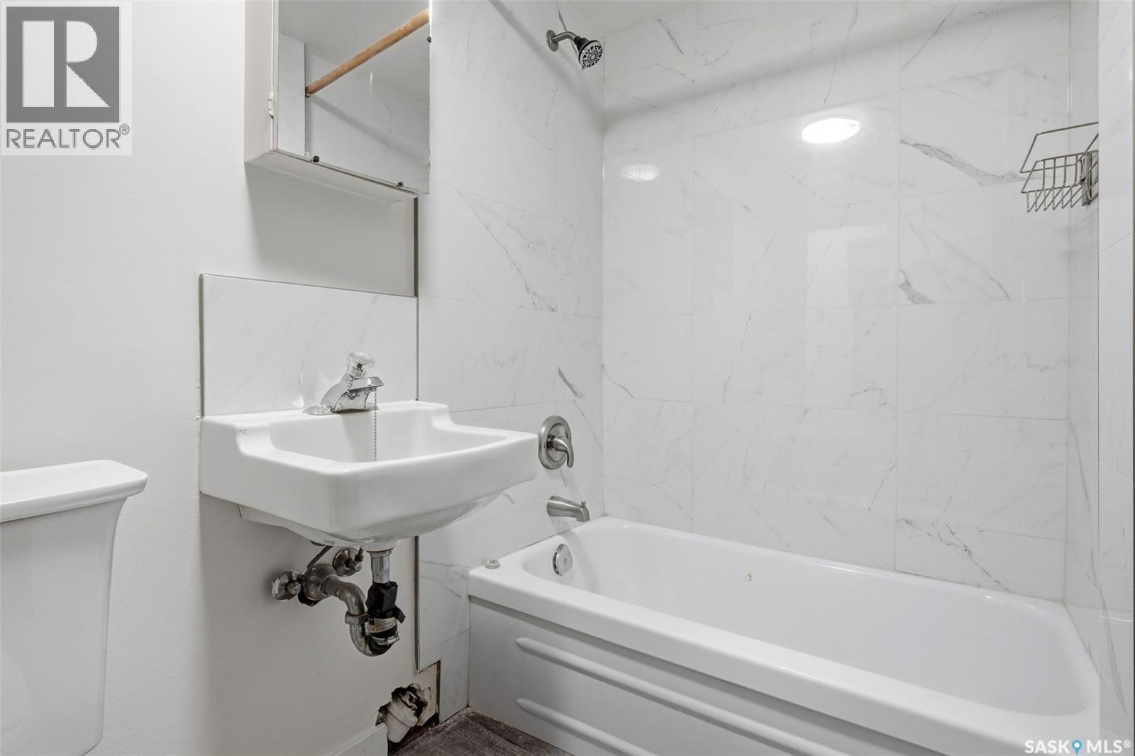 1037 Campbell Street, Regina, Saskatchewan  S4T 5P5 - Photo 27 - SK044895
