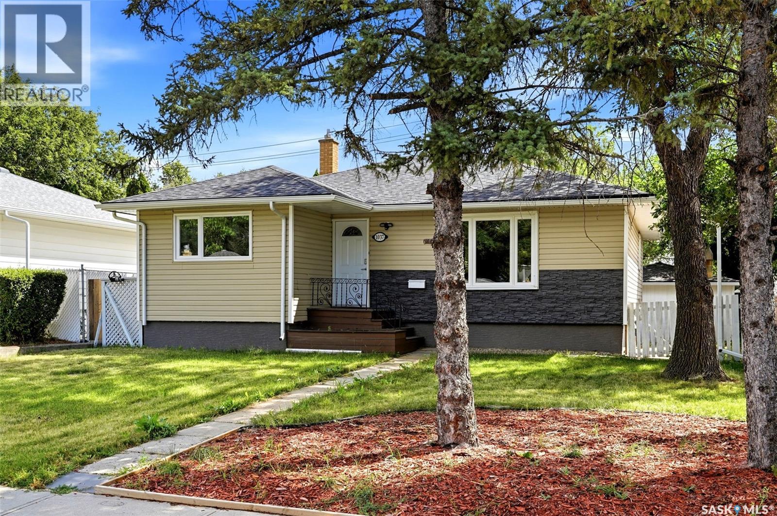 1037 Campbell Street, Regina, Saskatchewan  S4T 5P5 - Photo 37 - SK044895