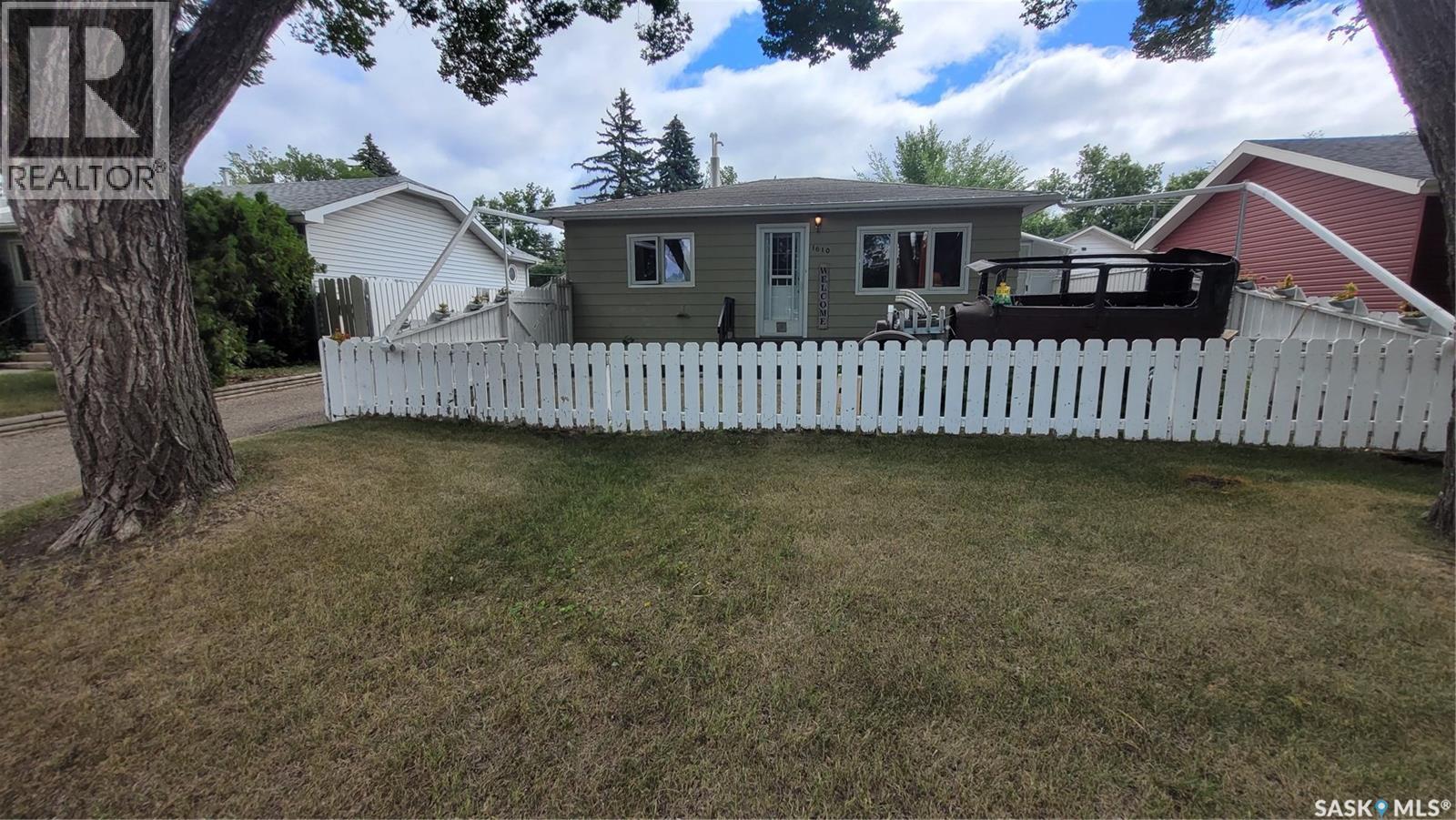 1610 2nd Avenue N, Saskatoon, Saskatchewan  S7K 3N2 - Photo 4 - SK044797