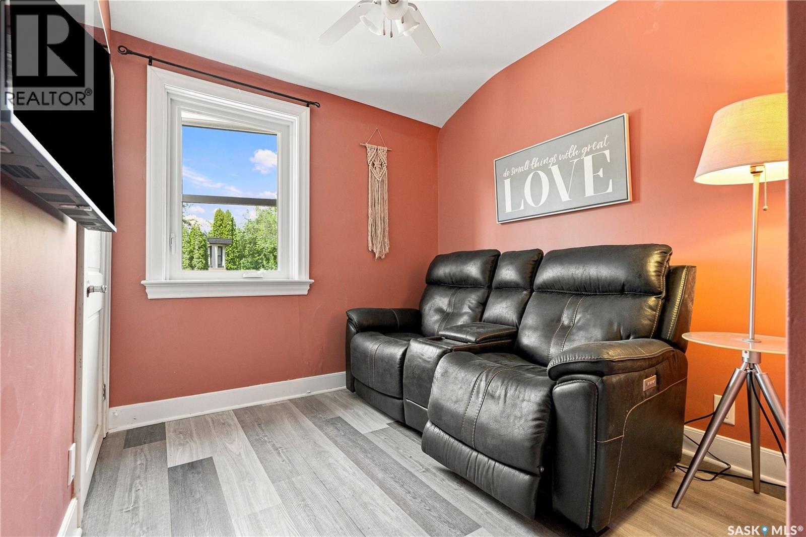 1502 Lorne Avenue, Saskatoon, Saskatchewan  S7H 1Y1 - Photo 32 - SK044762