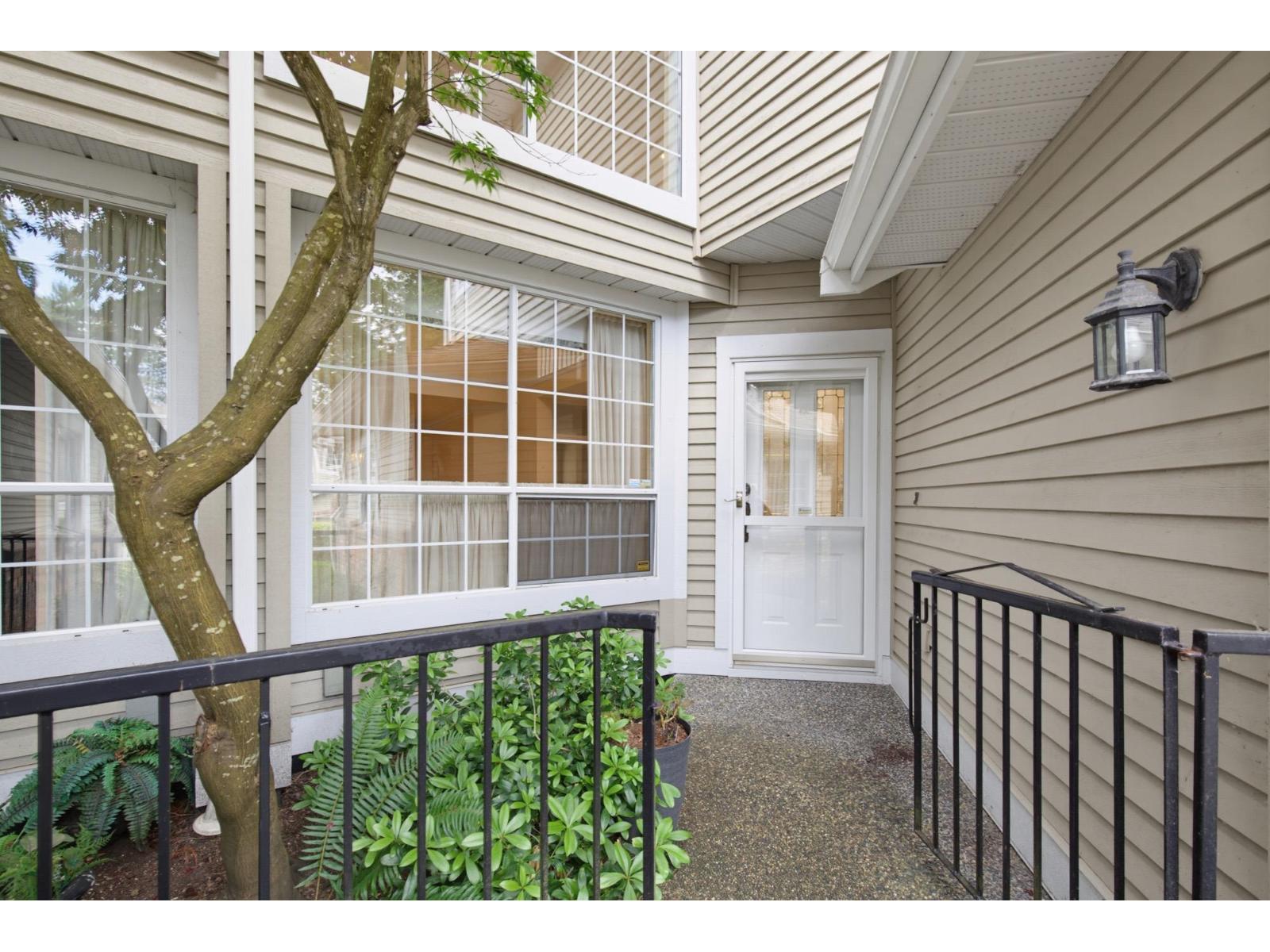 13 2688 150 Street, Surrey, British Columbia  V4P 1P1 - Photo 2 - R3153660