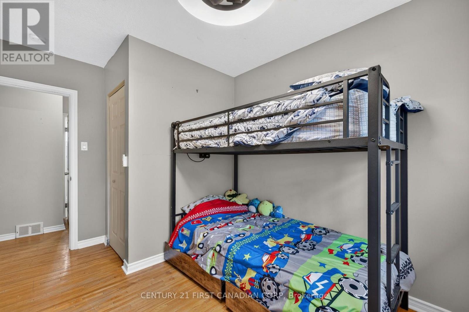 285 Panorma Crescent, London South, Ontario  N5Z 3H2 - Photo 24 - X13651450