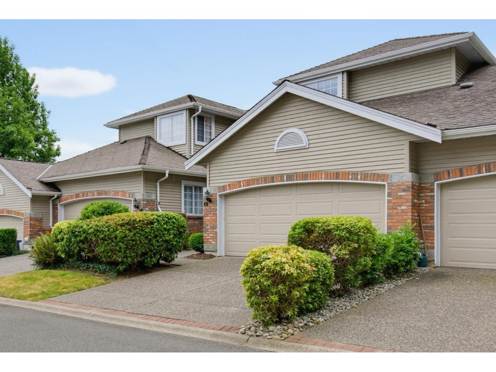 13 2688 150 Street, Surrey, British Columbia  V4P 1P1 - Photo 1 - R3153660