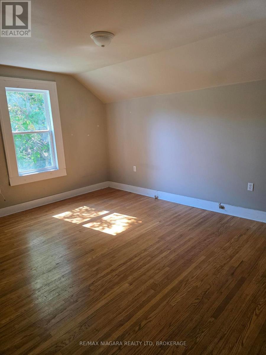 697 Niagara Boulevard, Fort Erie, Ontario  L2A 3J1 - Photo 11 - X13165206