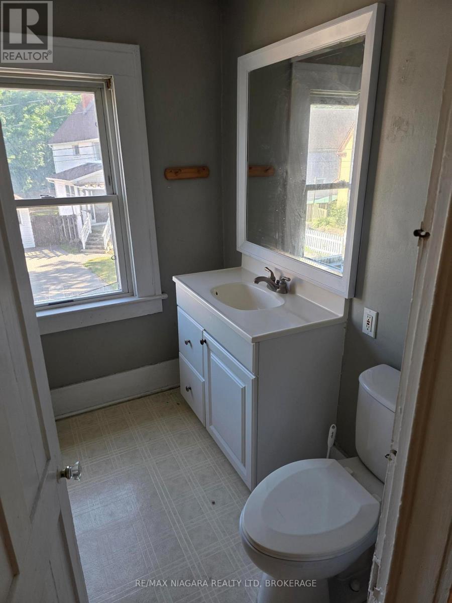 697 Niagara Boulevard, Fort Erie, Ontario  L2A 3J1 - Photo 8 - X13165206