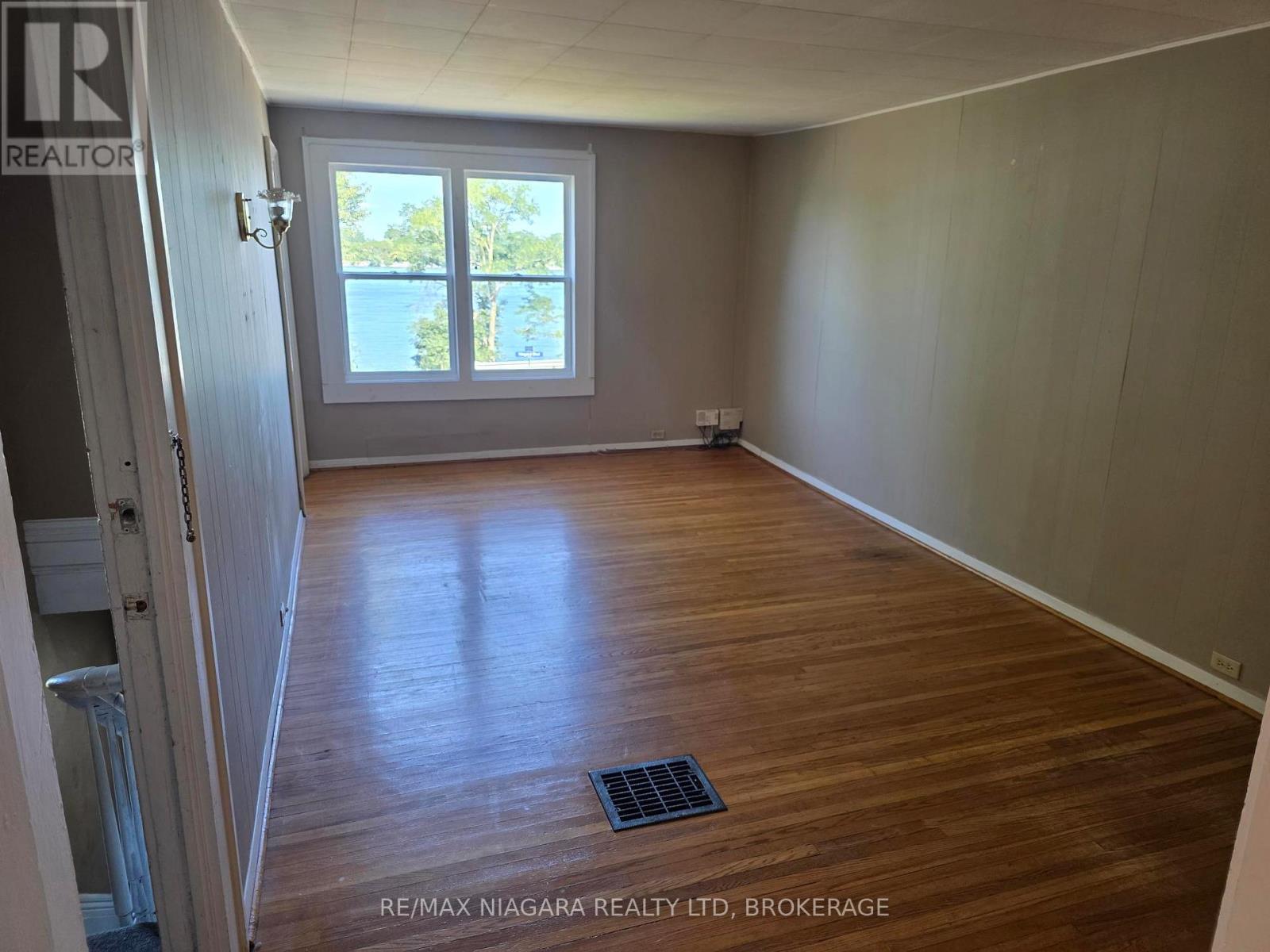 697 Niagara Boulevard, Fort Erie, Ontario  L2A 3J1 - Photo 20 - X13165206