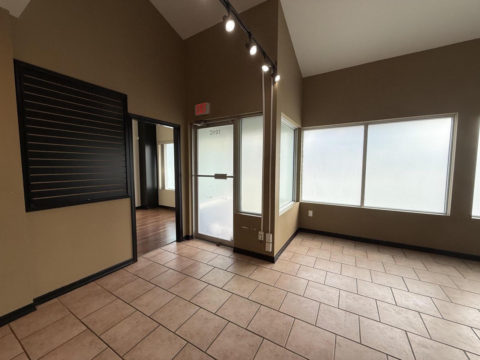 103 2359 Clearbrook Road, Abbotsford, British Columbia V2T 2X6 - Photo 4 - C8080836