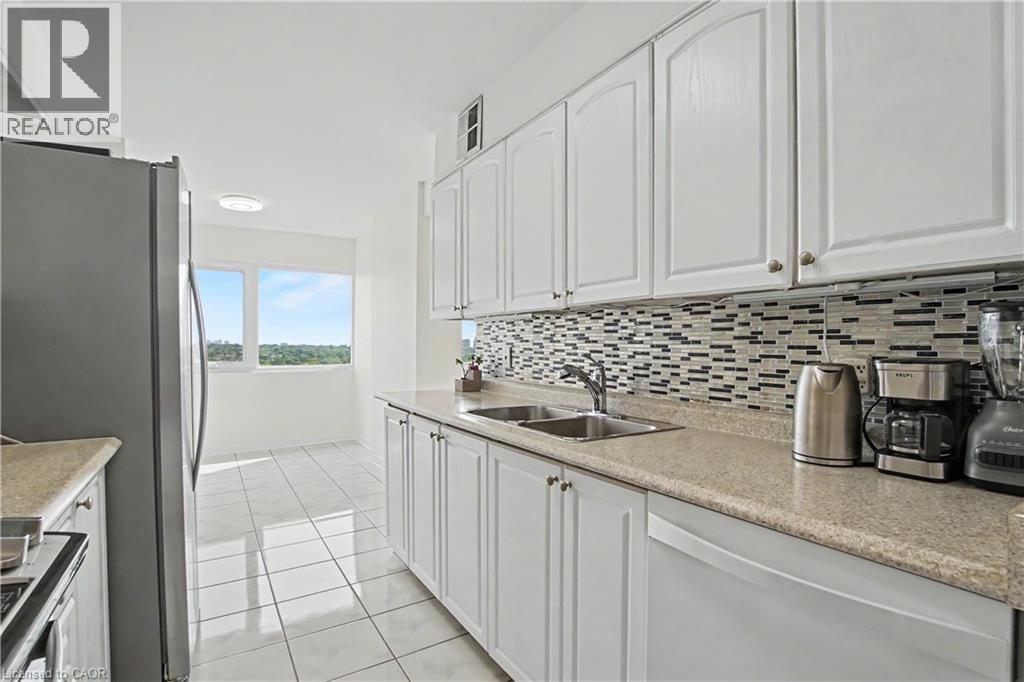 1580 Mississauga Valley Boulevard Unit# 1102, Mississauga, Ontario  L5A 3T8 - Photo 10 - 40851685
