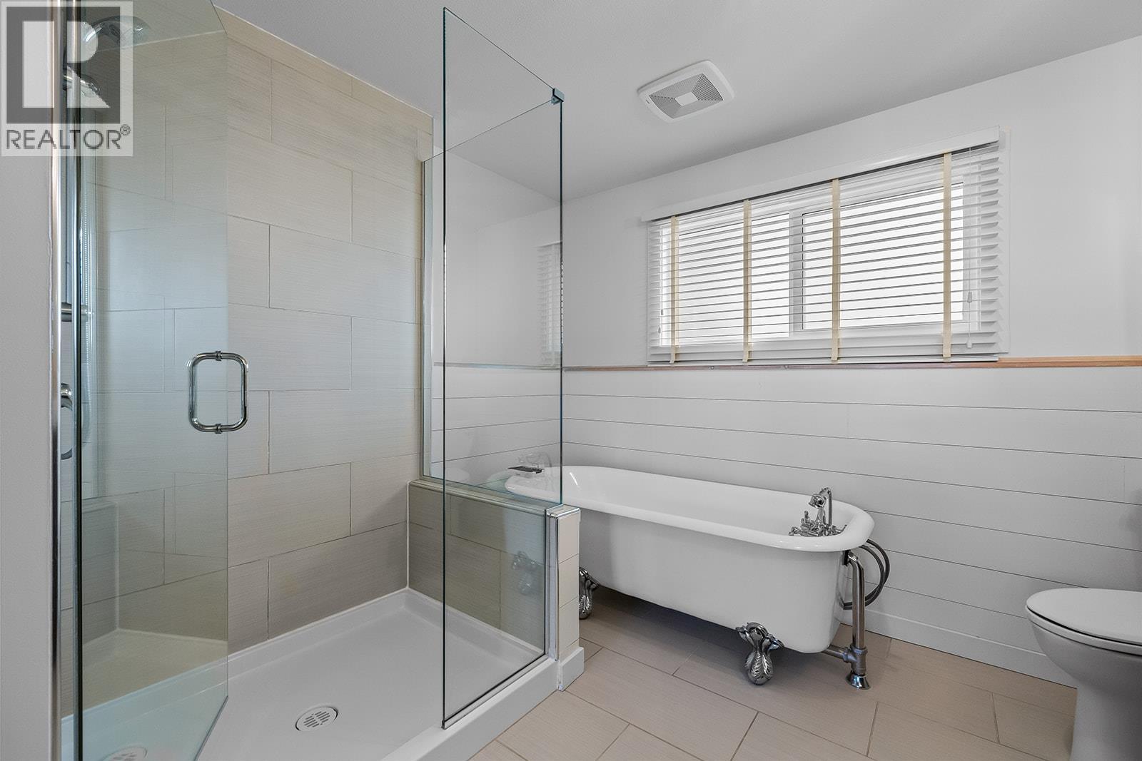 475 Collett Road, Kelowna, British Columbia  V1W 1K8 - Photo 34 - 10390506