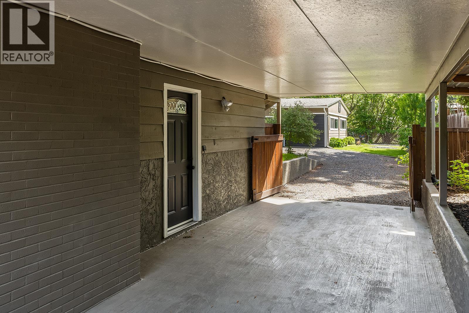 475 Collett Road, Kelowna, British Columbia  V1W 1K8 - Photo 44 - 10390506