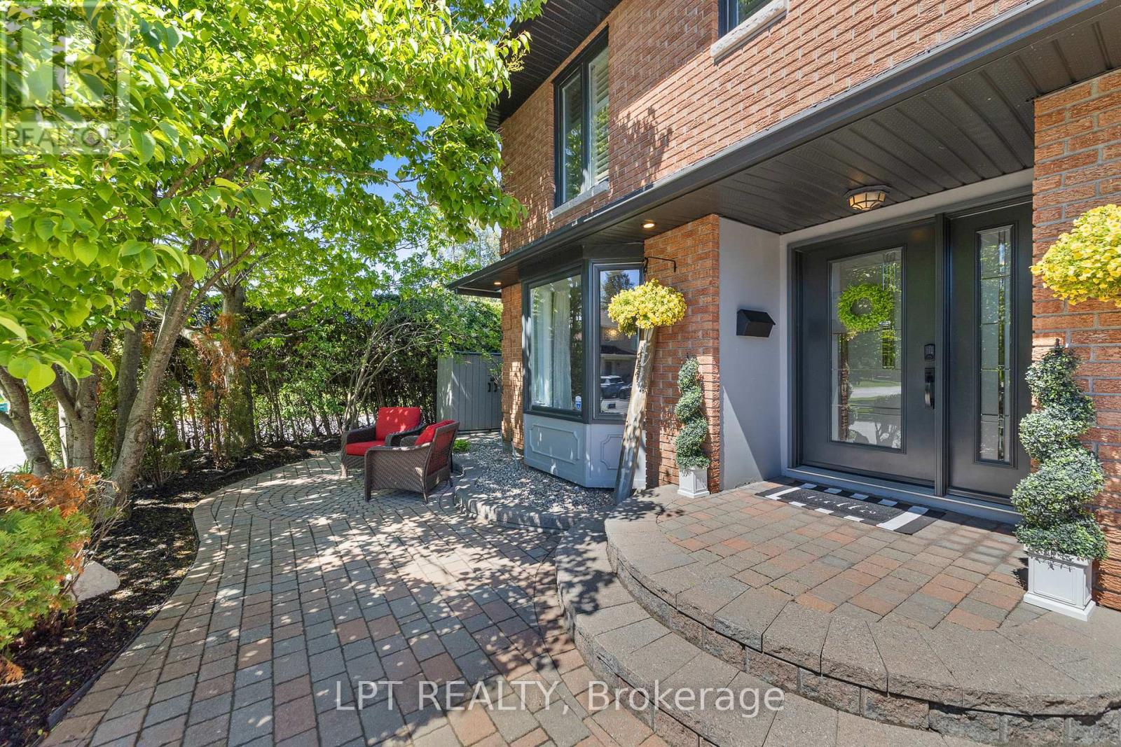 11 ELDERWOOD TRAIL, Ottawa, Ontario