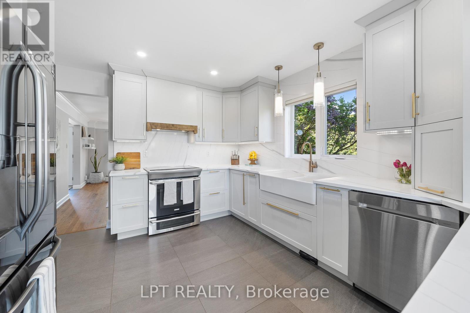 11 Elderwood Trail, Ottawa, Ontario  K2S 1C9 - Photo 11 - X13651408