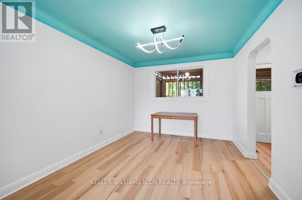 873 Woodroffe Avenue, Ottawa, Ontario  K2A 2G5 - Photo 12 - X13651420