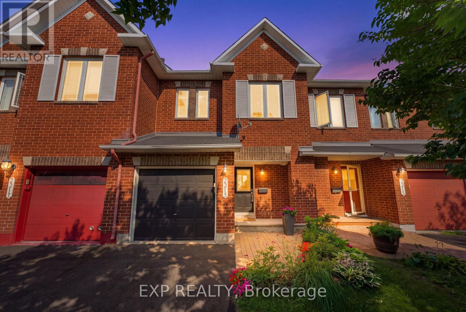 2215 Silverado Crescent, Ottawa, Ontario  K4A 4V2 - Photo 2 - X13651458