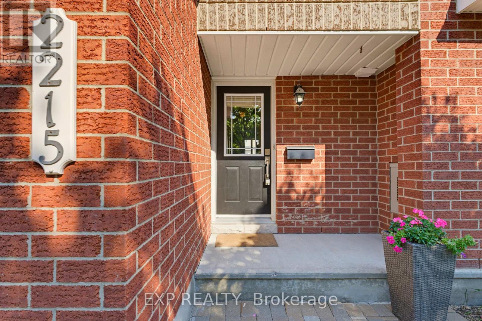2215 Silverado Crescent, Ottawa, Ontario  K4A 4V2 - Photo 3 - X13651458