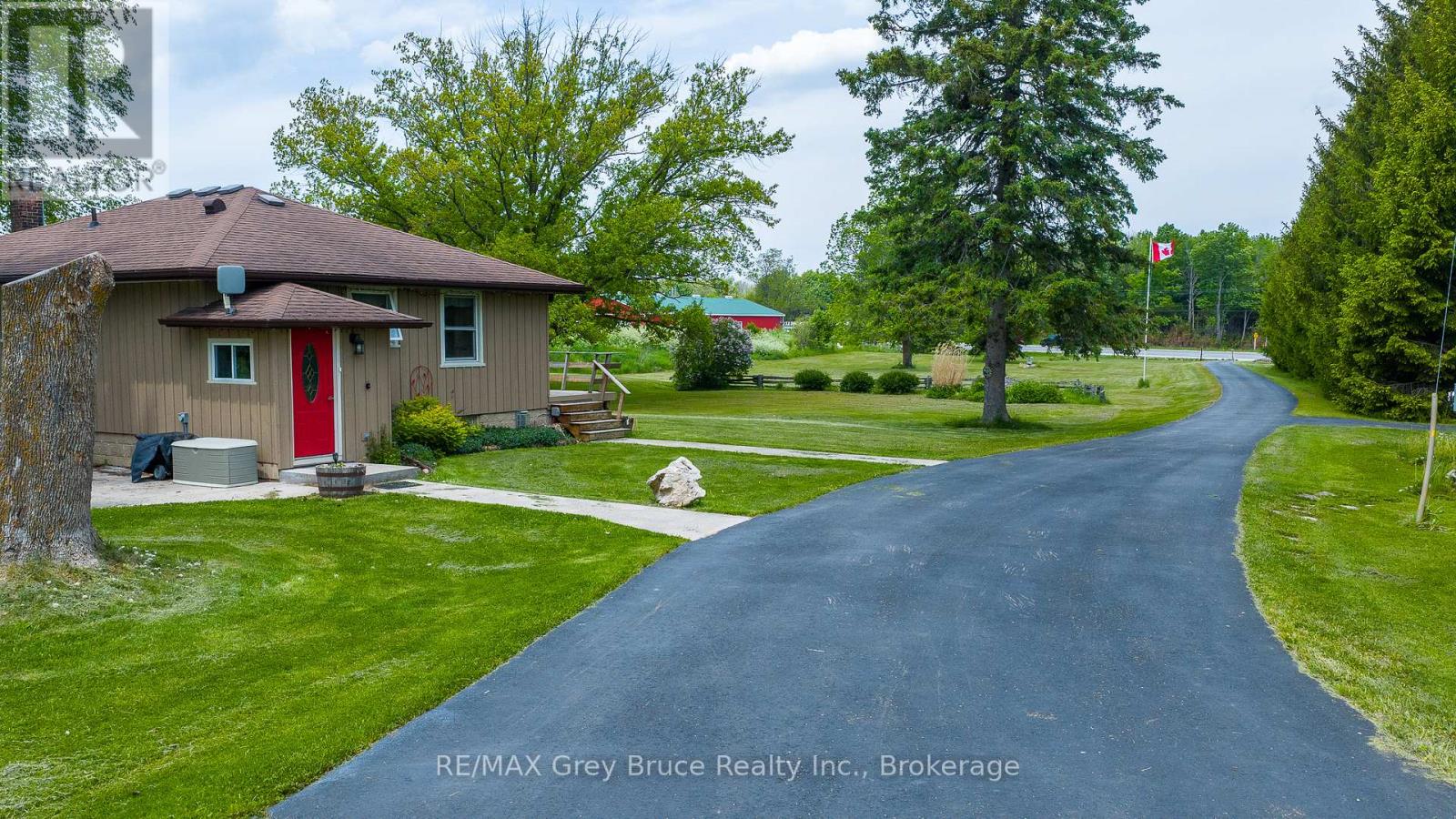 202306 6 Highway, Georgian Bluffs, Ontario  N4K 5N5 - Photo 43 - X13410124