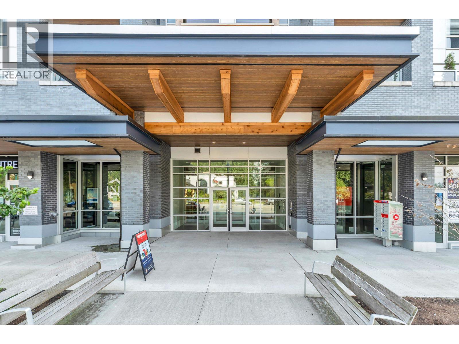 419 3229 St. Johns Street, Port Moody, British Columbia V3H 0M4 - Photo 3 - R3153629