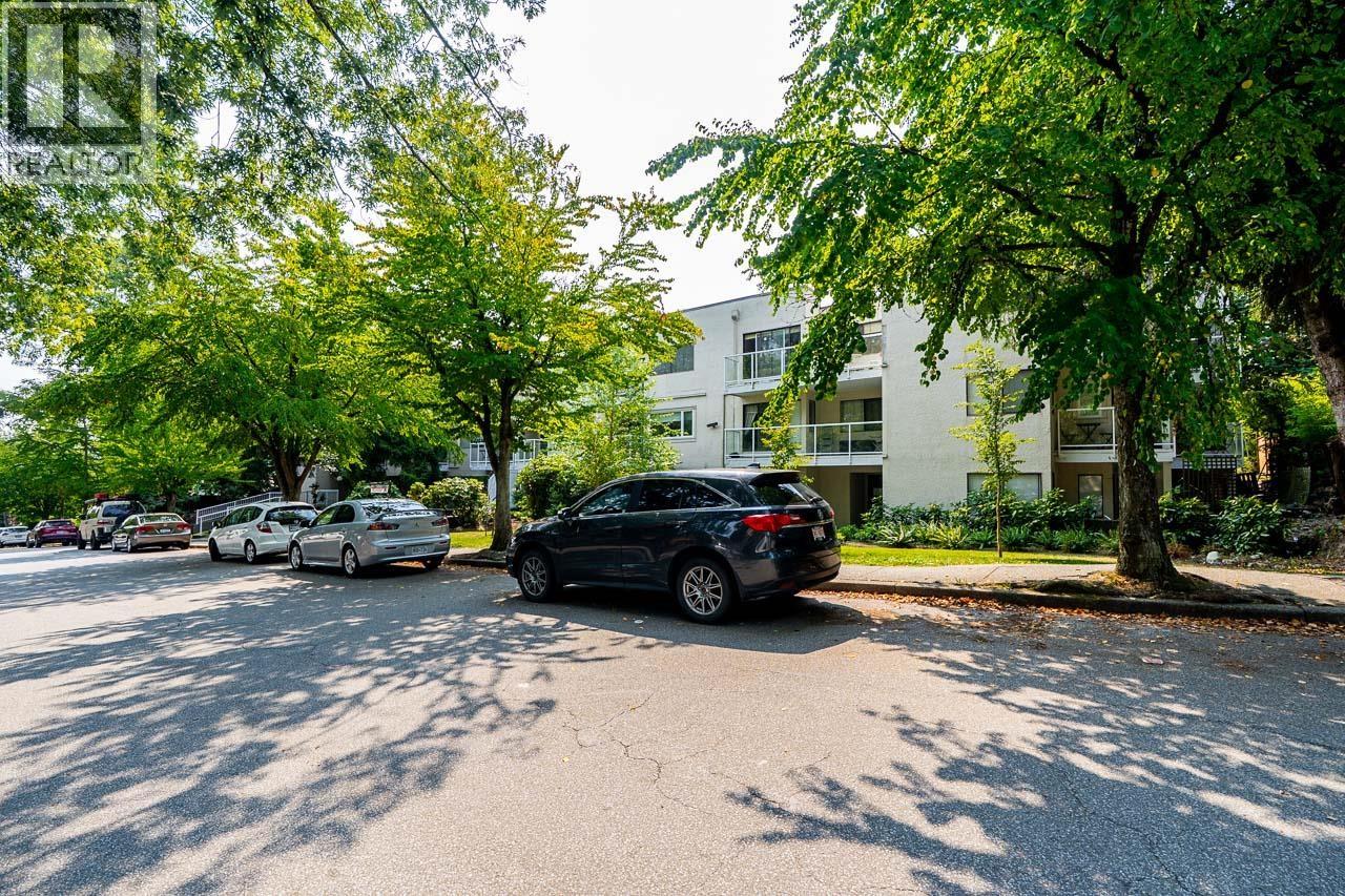 302 830 E. 7th Avenue, Vancouver, British Columbia  V5T 4J2 - Photo 24 - R3153712