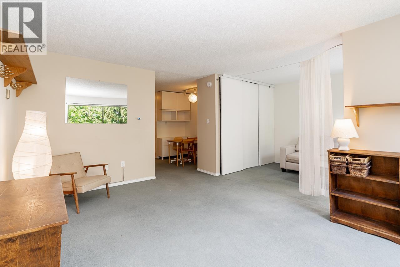 302 830 E. 7th Avenue, Vancouver, British Columbia  V5T 4J2 - Photo 8 - R3153712