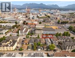 1654 E EAST PENDER STREET, Vancouver, British Columbia