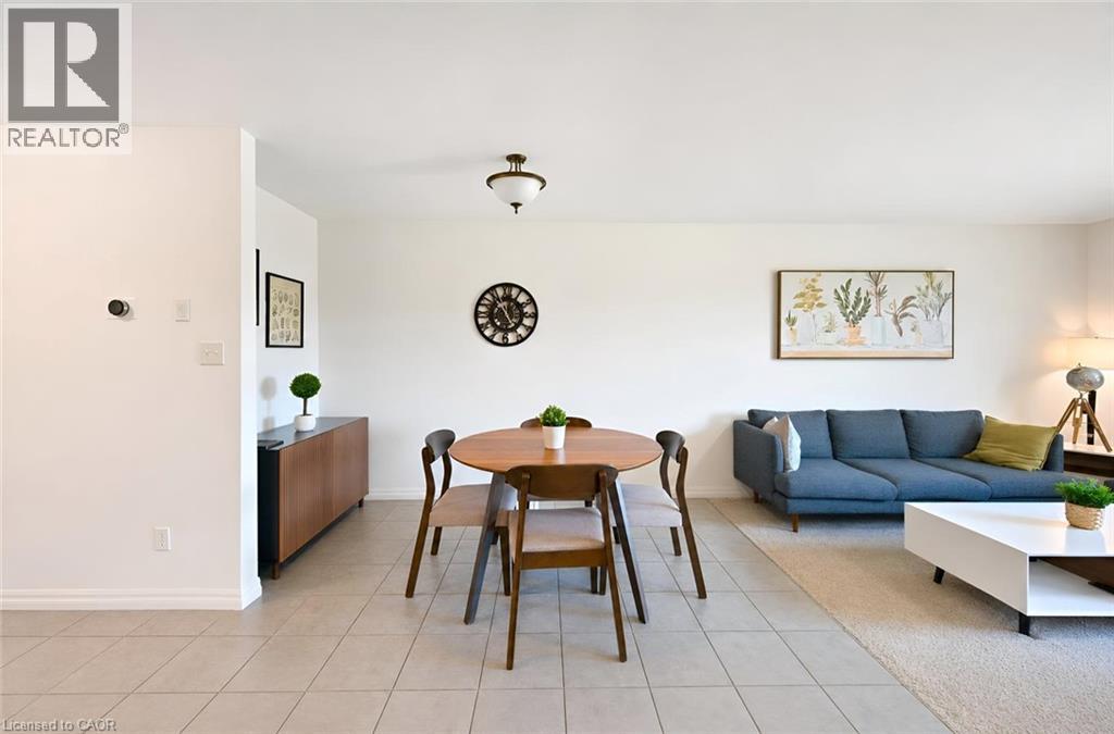 135 Hardcastle Drive Unit# 35, Cambridge, Ontario  N1S 0B6 - Photo 10 - 40854268
