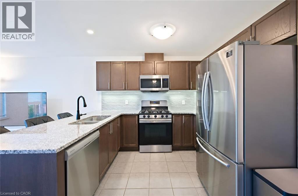 135 Hardcastle Drive Unit# 35, Cambridge, Ontario  N1S 0B6 - Photo 12 - 40854268