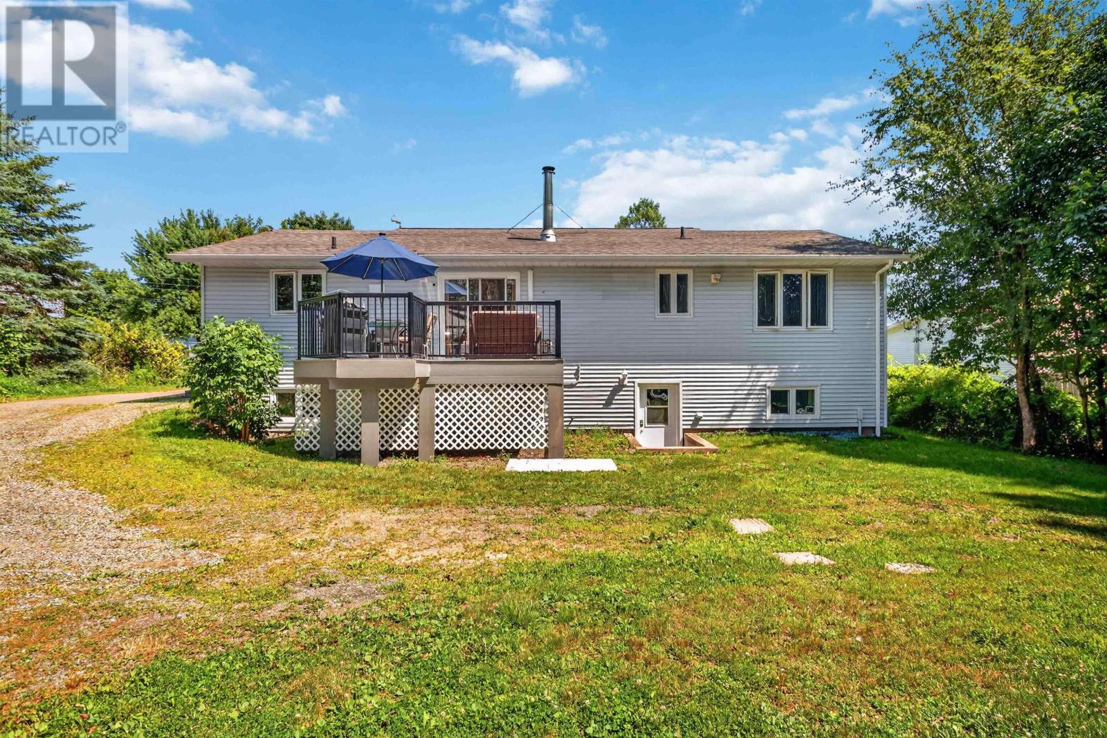 32 Pinecrest Boulevard, Bridgewater, Nova Scotia  B4V 3R4 - Photo 44 - 202618755