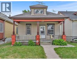 489 MCKAY, Windsor, Ontario