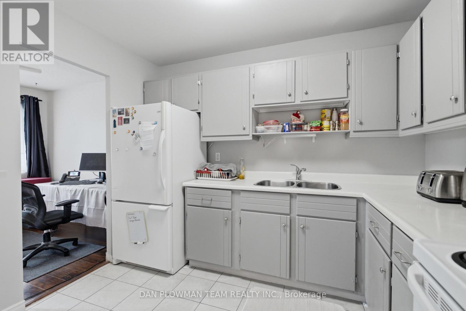 204 - 131 Taunton Road E, Oshawa, Ontario  L1G 3T8 - Photo 24 - E13651388