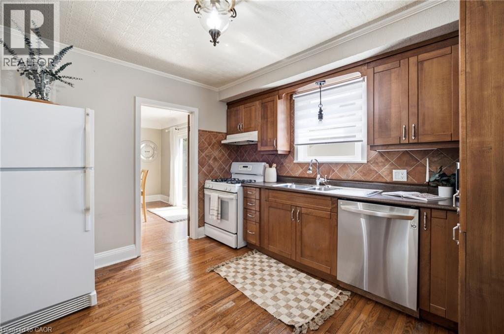 19 East 34th Street, Hamilton, Ontario  L8V 3W2 - Photo 19 - 40847418
