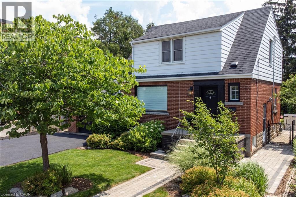 19 East 34th Street, Hamilton, Ontario  L8V 3W2 - Photo 4 - 40847418
