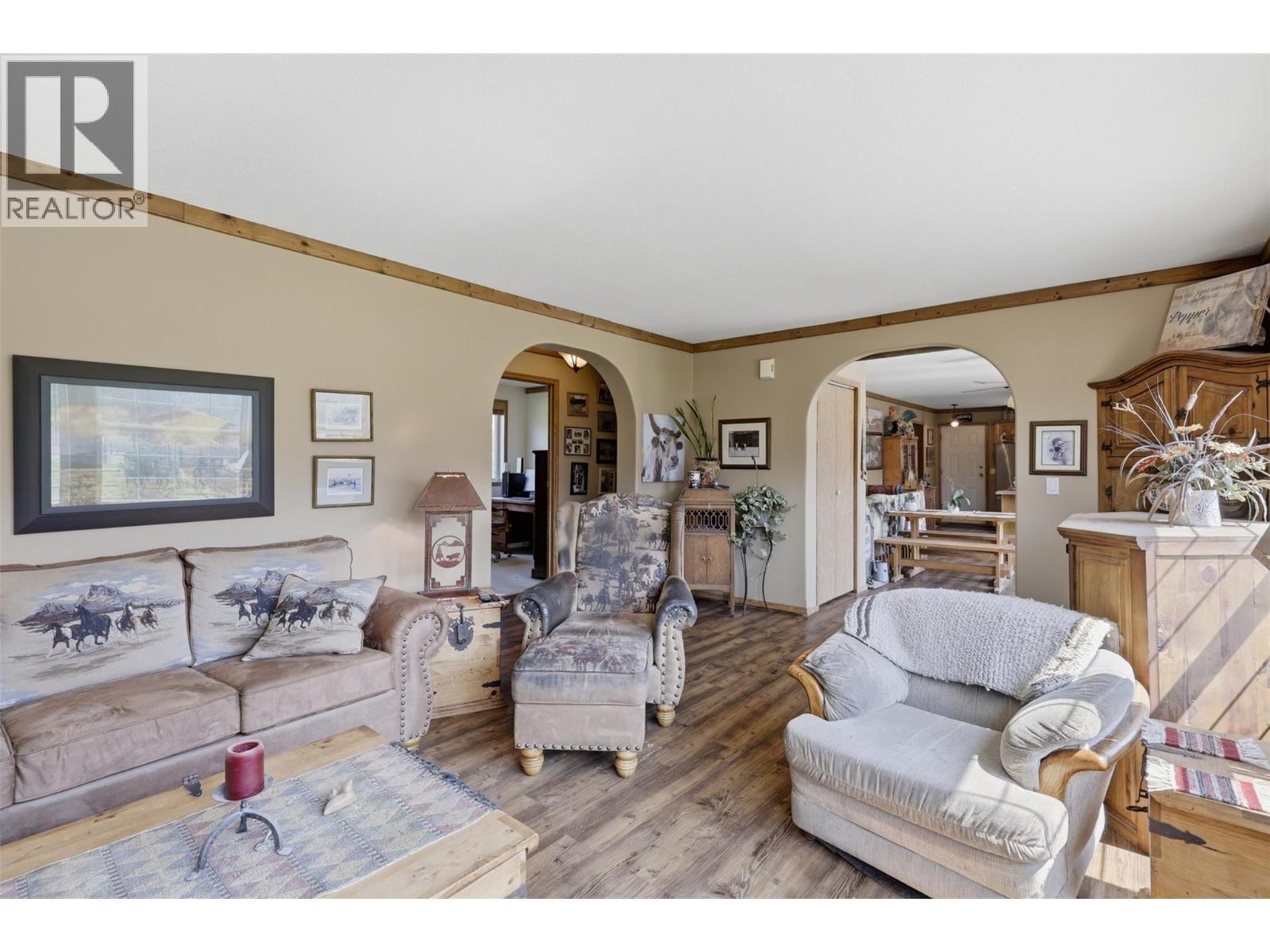 2225 Hazelhurst Road, Merritt, British Columbia  V1K 1N7 - Photo 18 - 10397115