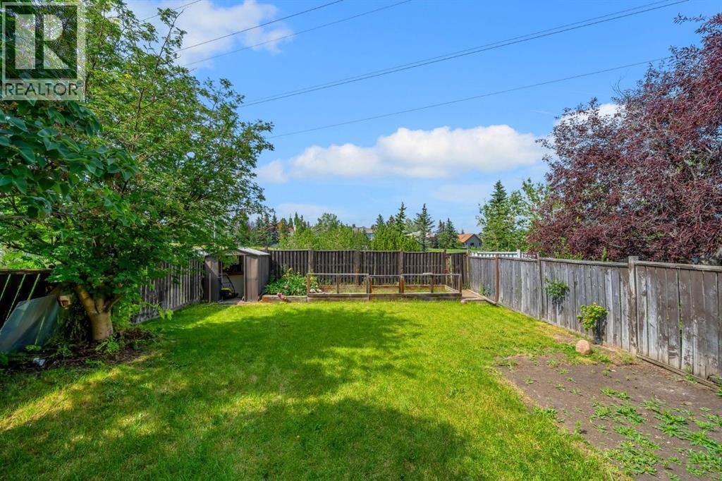 44 Strathclair Rise SW, Calgary, Alberta  T3H 1G4 - Photo 33 - A2332719