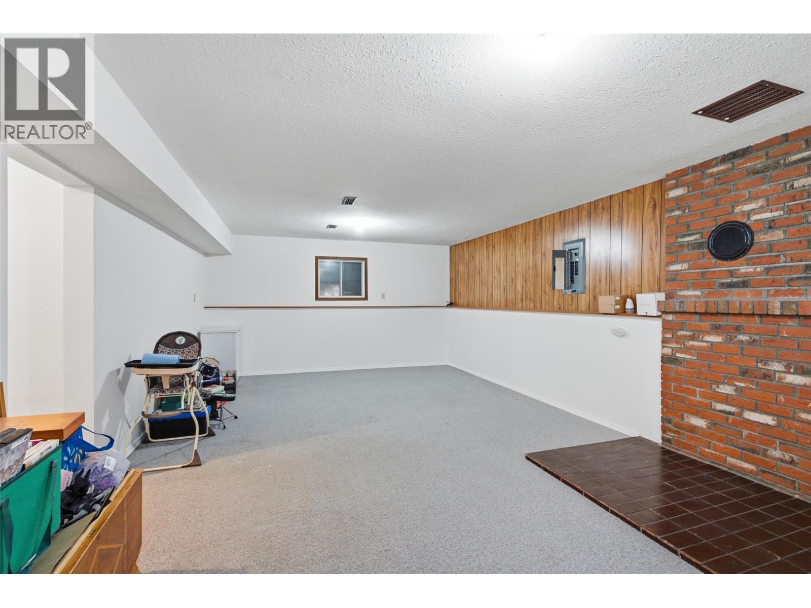2475 Irvine Avenue, Merritt, British Columbia  V1K 1H4 - Photo 25 - 10397126